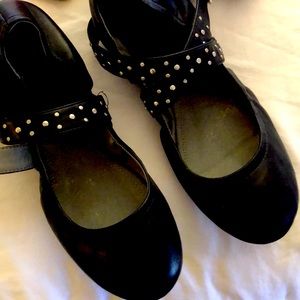 Women’s shoes all Leather